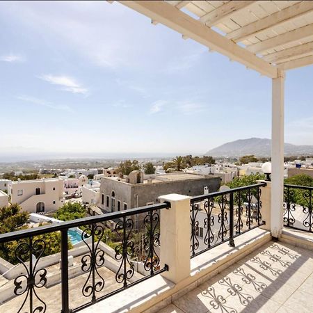 Pan Family House Apartment Фира Екстериор снимка