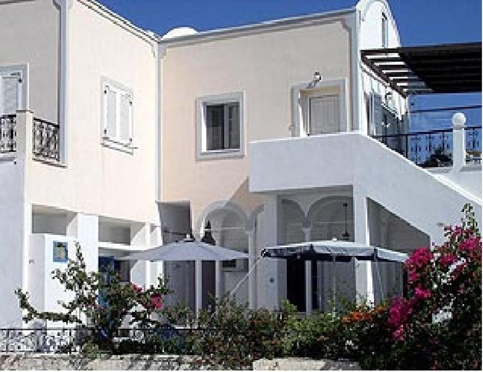 Pan Family House Apartment Фира Екстериор снимка
