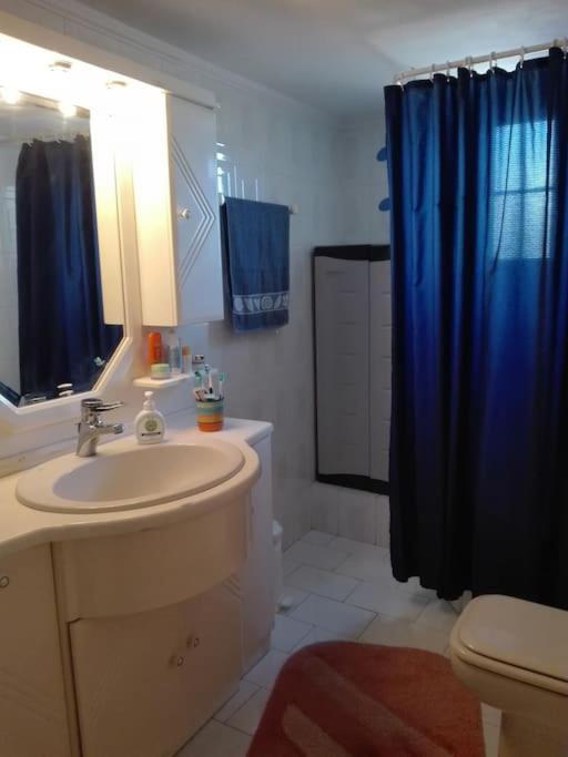 Pan Family House Apartment Фира Екстериор снимка