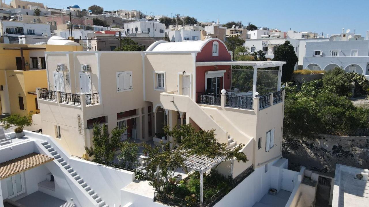 Pan Family House Apartment Фира Екстериор снимка