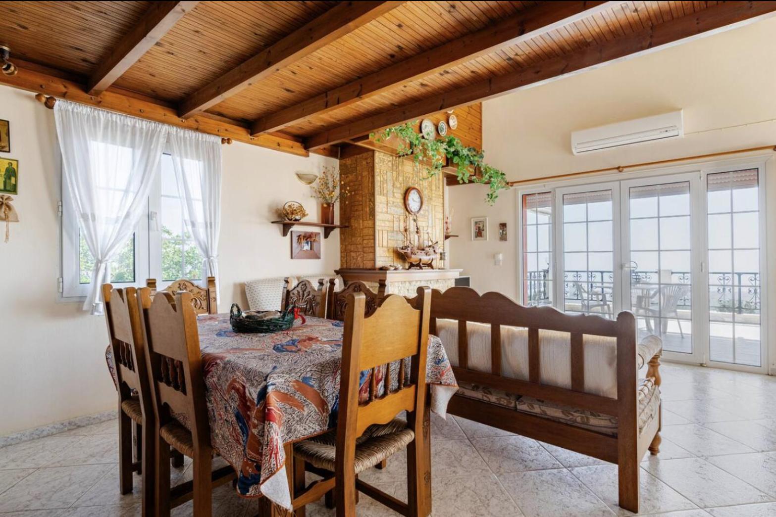 Pan Family House Apartment Фира Екстериор снимка