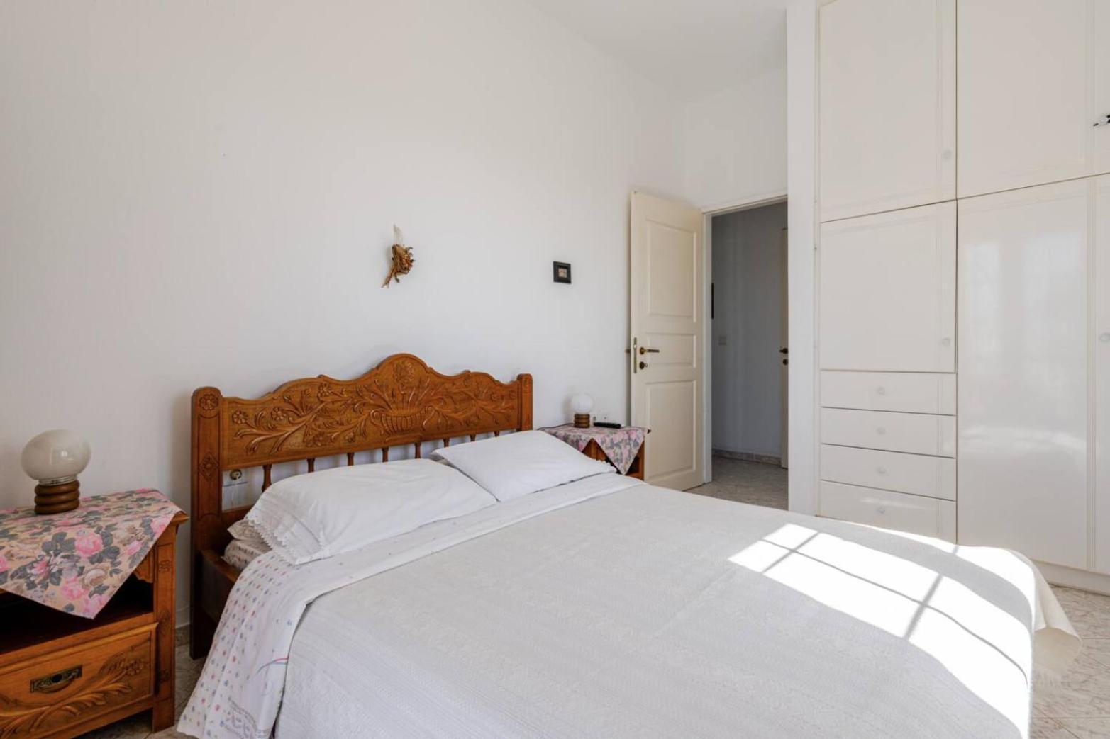Pan Family House Apartment Фира Екстериор снимка